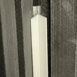 2-pk Innvendig hjørnelister 122 cm