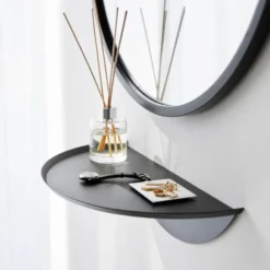 Vegghylle halvrund sort 40 cm